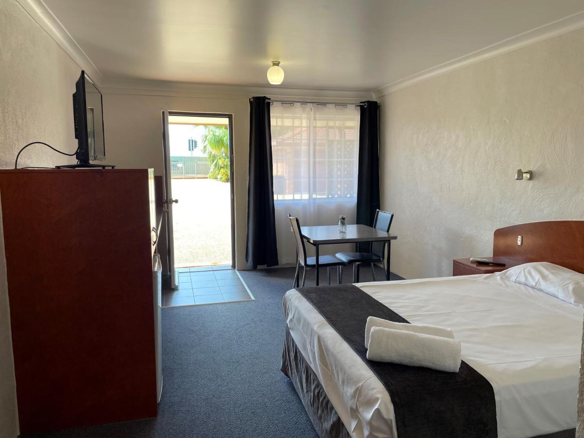 Childers Gateway Motor Inn ภายนอก รูปภาพ