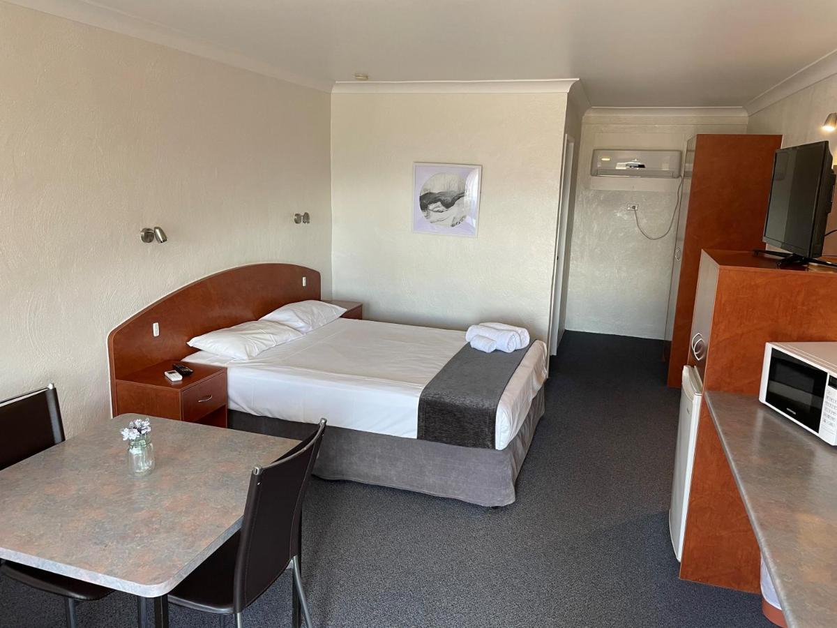 Childers Gateway Motor Inn ภายนอก รูปภาพ