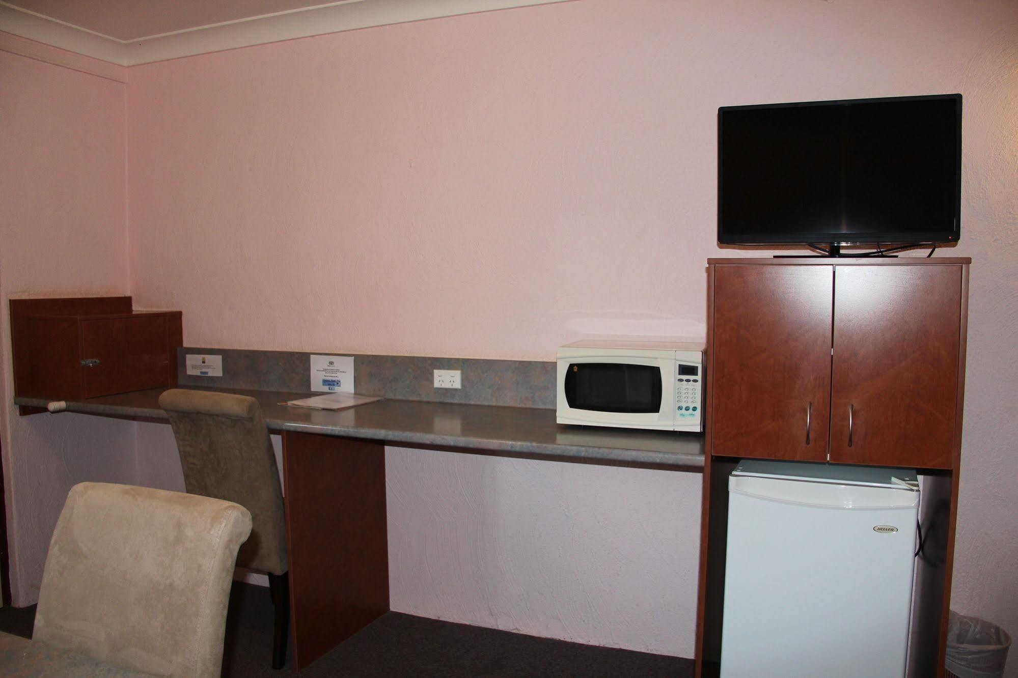 Childers Gateway Motor Inn ภายนอก รูปภาพ